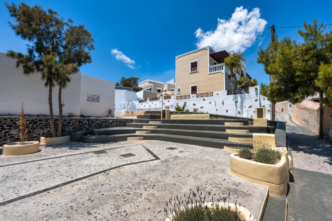Vinas Place City Center Fira  Exteriör bild